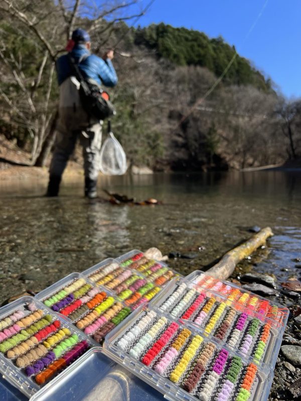 フライキャンパーズ | Fly Campers - 「もっふぃー」 ボディシェニール【全26色】